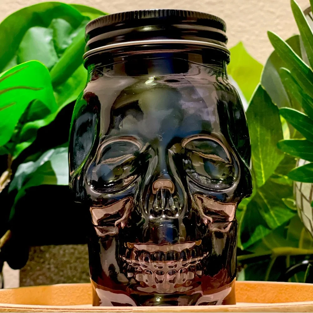 TARGET BULLSEYE BLACK SKULL GLASS JAR 1CT